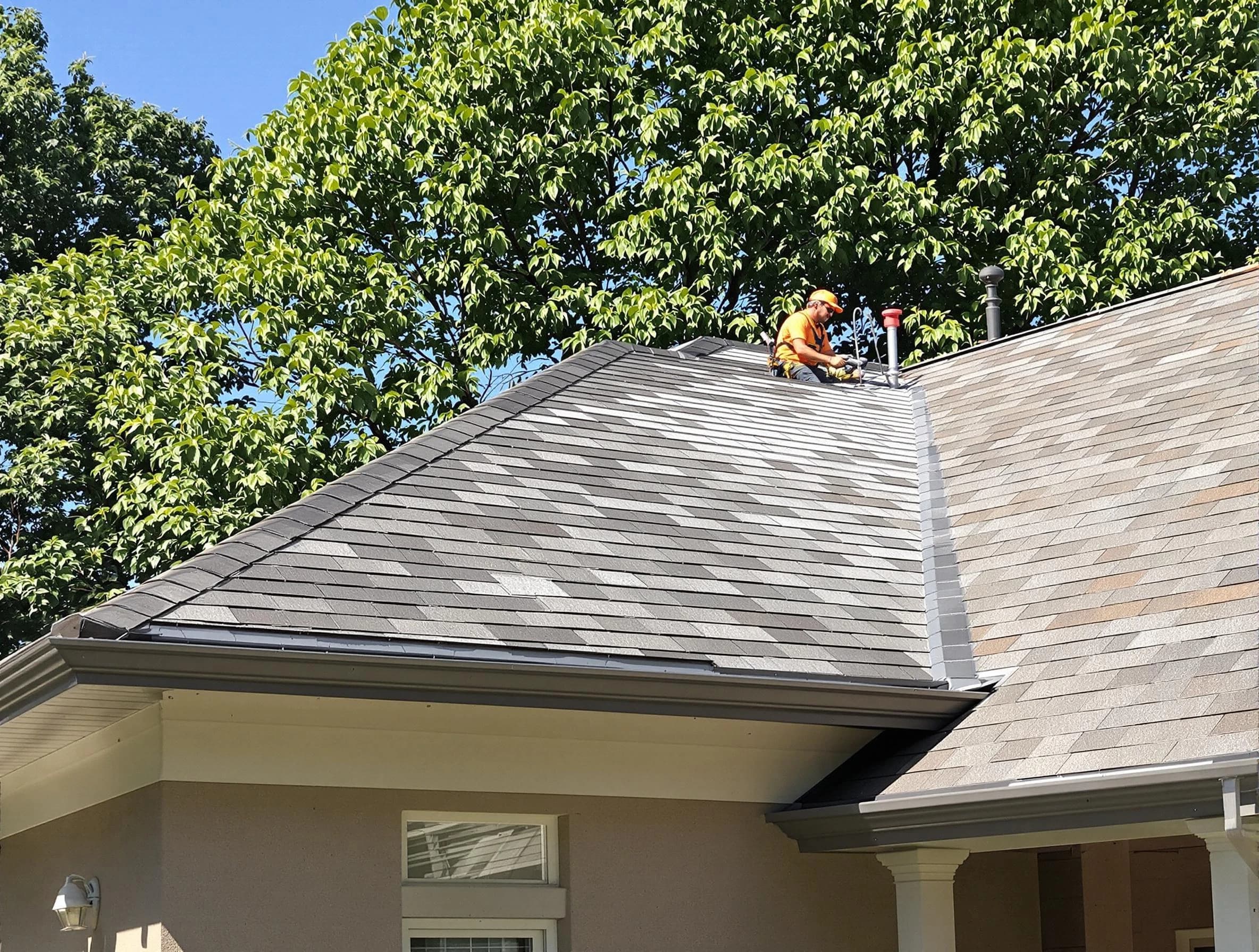 Newly completed shingle roofing by Cleveland OH Roofers in Cleveland, OH